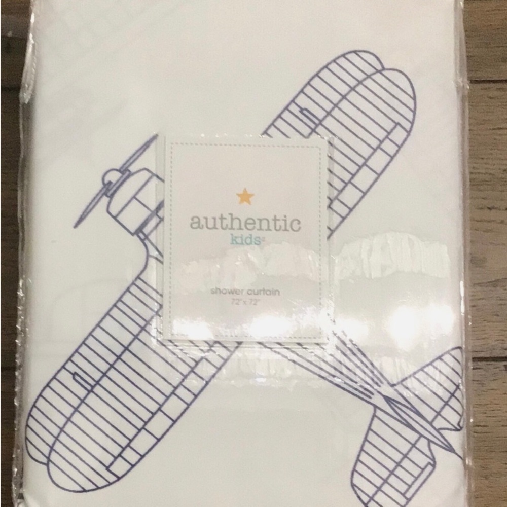 Authentic Kids Airplane Themed Fabric Shower Curtain 72x72 NEW